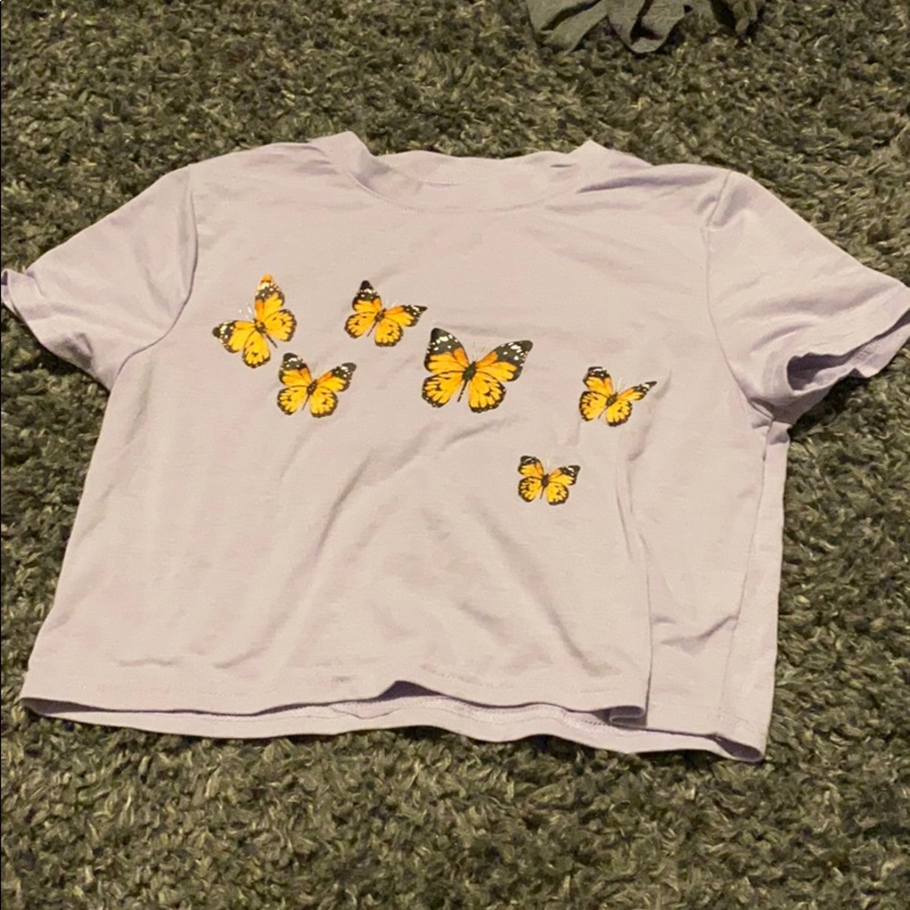 Short sleeved lavender shirt